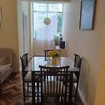 Apartamento Quarto E Sala Aconchegante