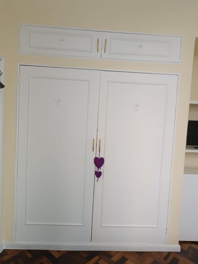 E Sala Aconchegante Apartamento